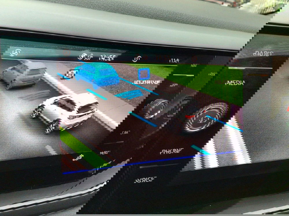 Volkswagen Taigo usata a Genova (16)