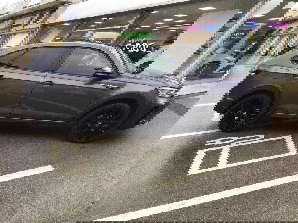 Volkswagen Taigo usata a Genova (3)