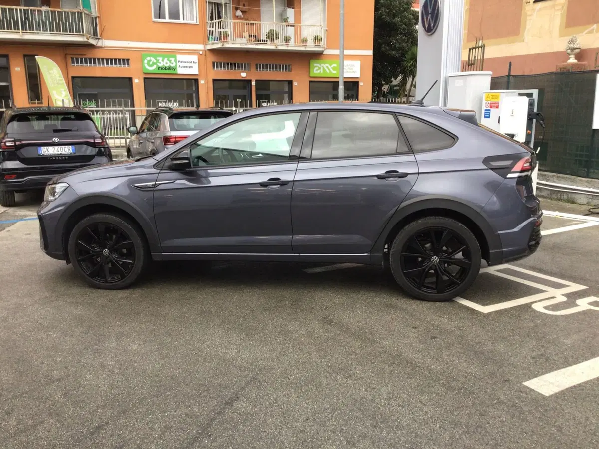 Volkswagen Taigo usata a Genova (7)