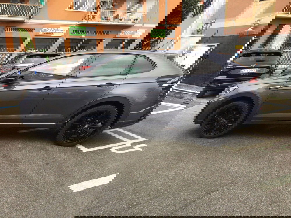 Volkswagen Taigo usata a Genova (7)