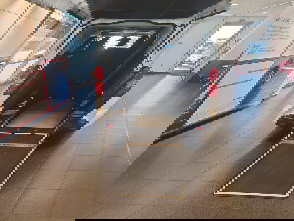 Toyota Proace Verso usata a Cagliari (11)