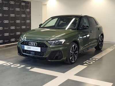 Audi A1 Sportback 30 TFSI S tronic Identity Black nuova a Modena