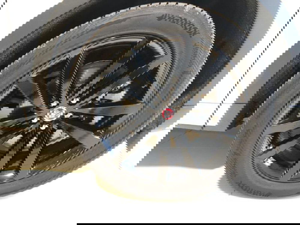 Jaguar E-Pace usata a Venezia (11)