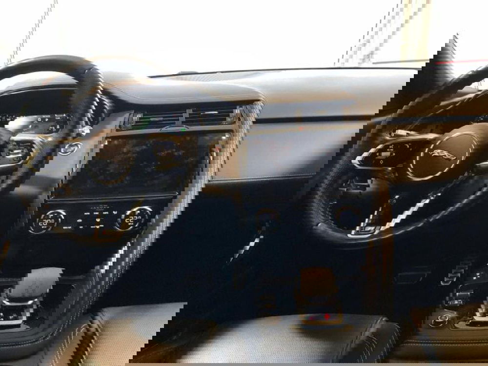 Jaguar E-Pace usata a Venezia (8)