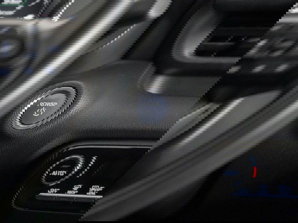 Toyota Yaris usata a Foggia (20)