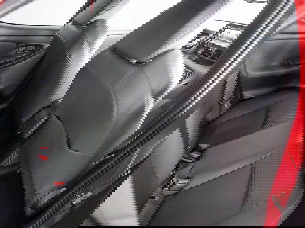 Toyota Yaris usata a Foggia (8)