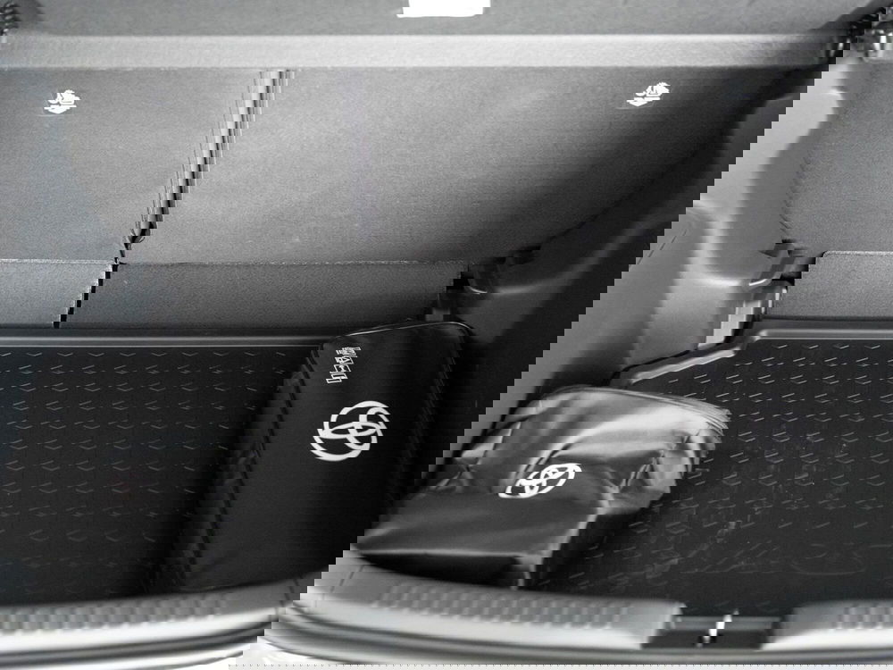 Toyota Yaris usata a Foggia (11)