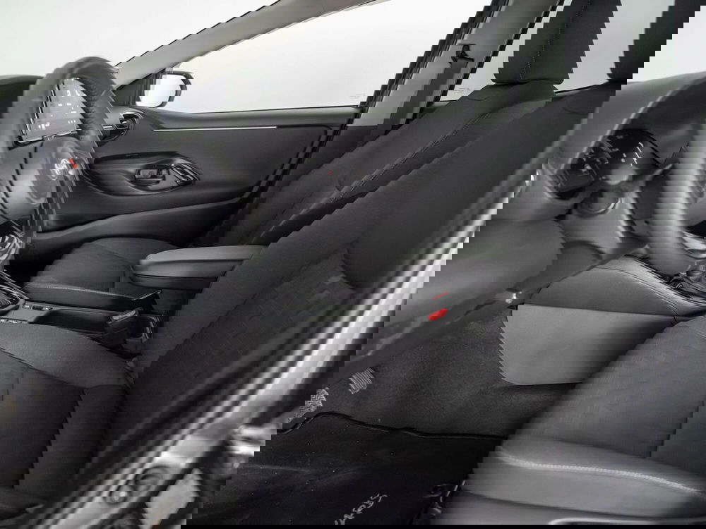 Toyota Yaris usata a Foggia (12)