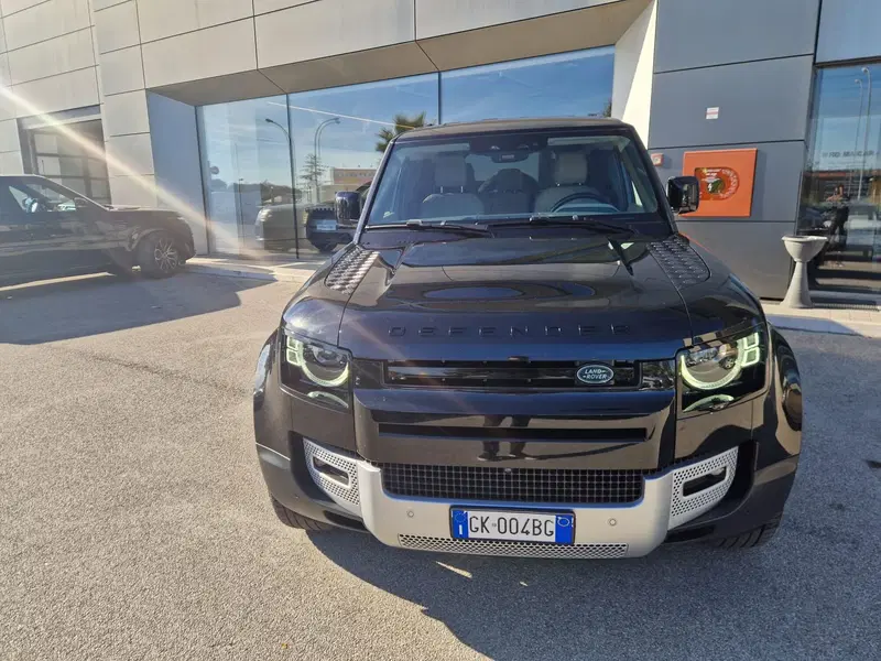 Land Rover Defender usata a Ascoli Piceno (8)
