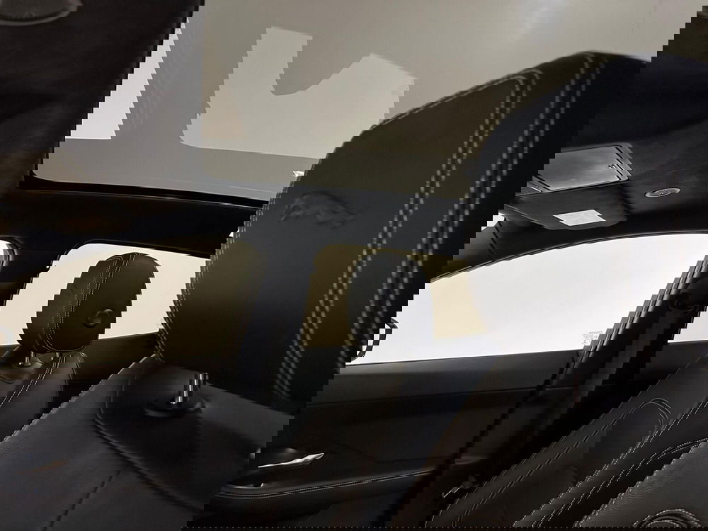 Jaguar E-Pace usata a Novara (11)