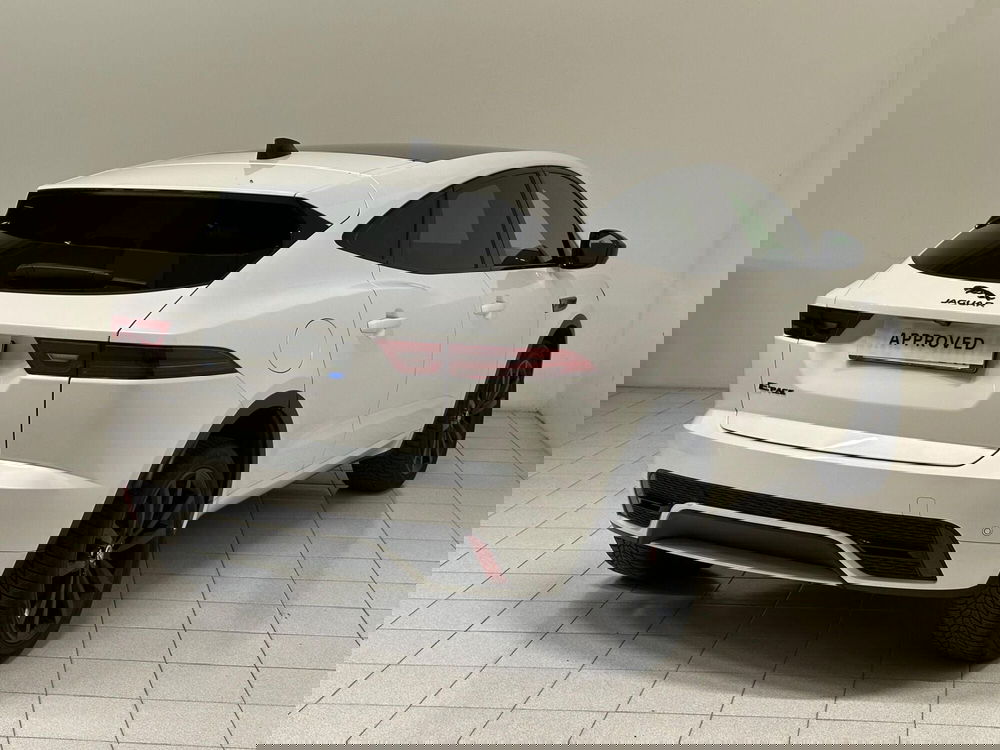 Jaguar E-Pace usata a Novara (2)