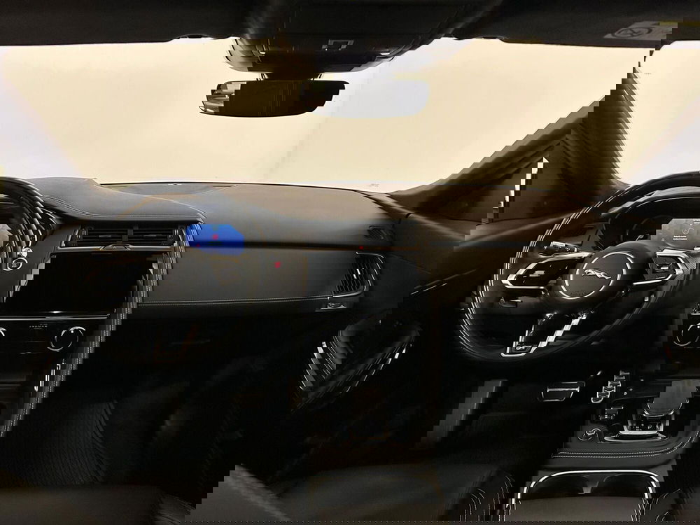 Jaguar E-Pace usata a Novara (4)