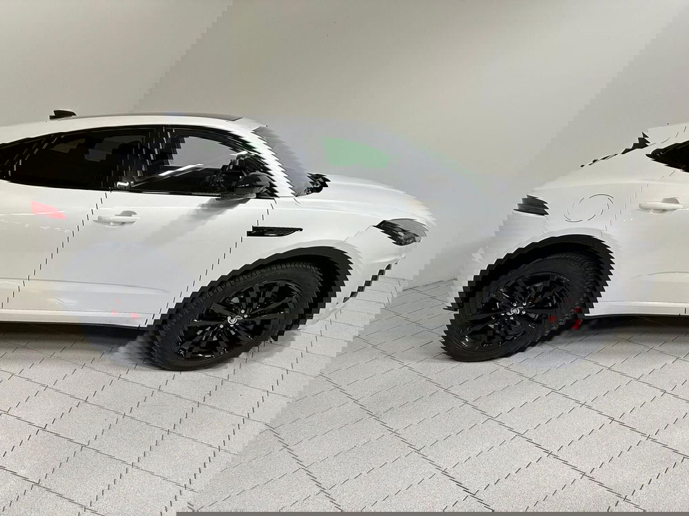 Jaguar E-Pace usata a Novara (6)