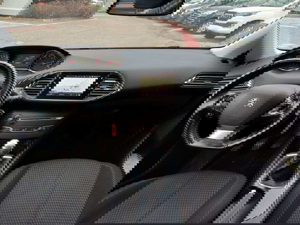 Peugeot 308 usata a Modena (7)