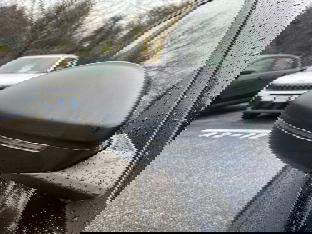 Jeep Avenger nuova a Roma (9)