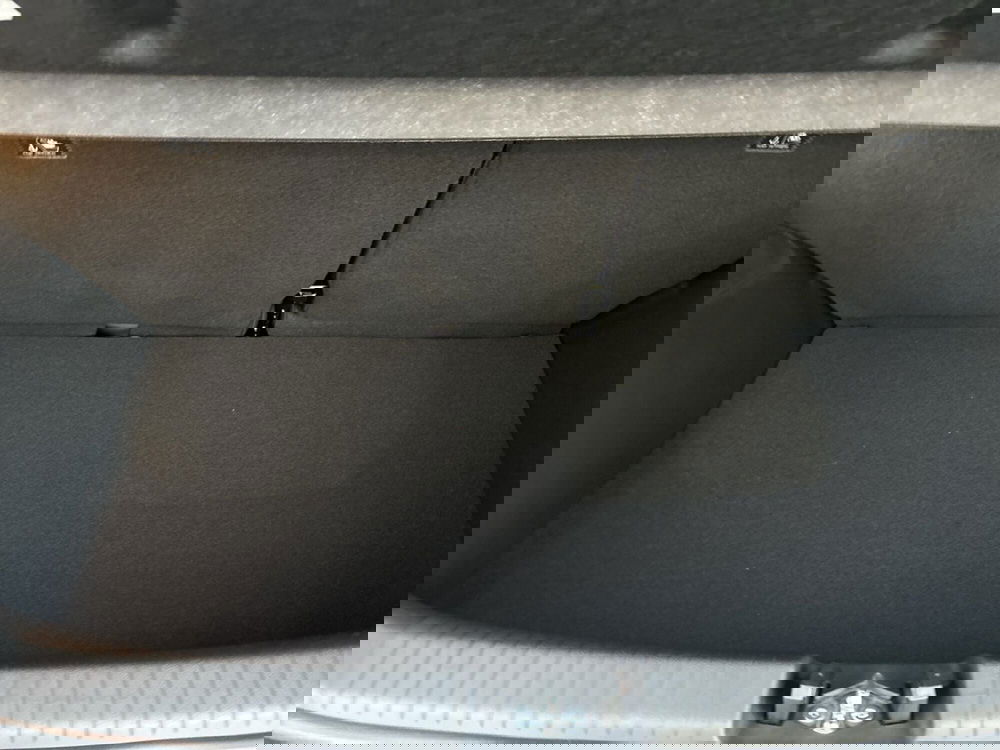 Hyundai i10 nuova a Roma (10)