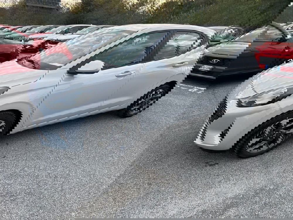 Hyundai i10 nuova a Roma (8)