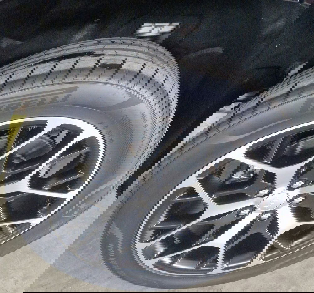 Jeep Grand Cherokee nuova a Terni (16)