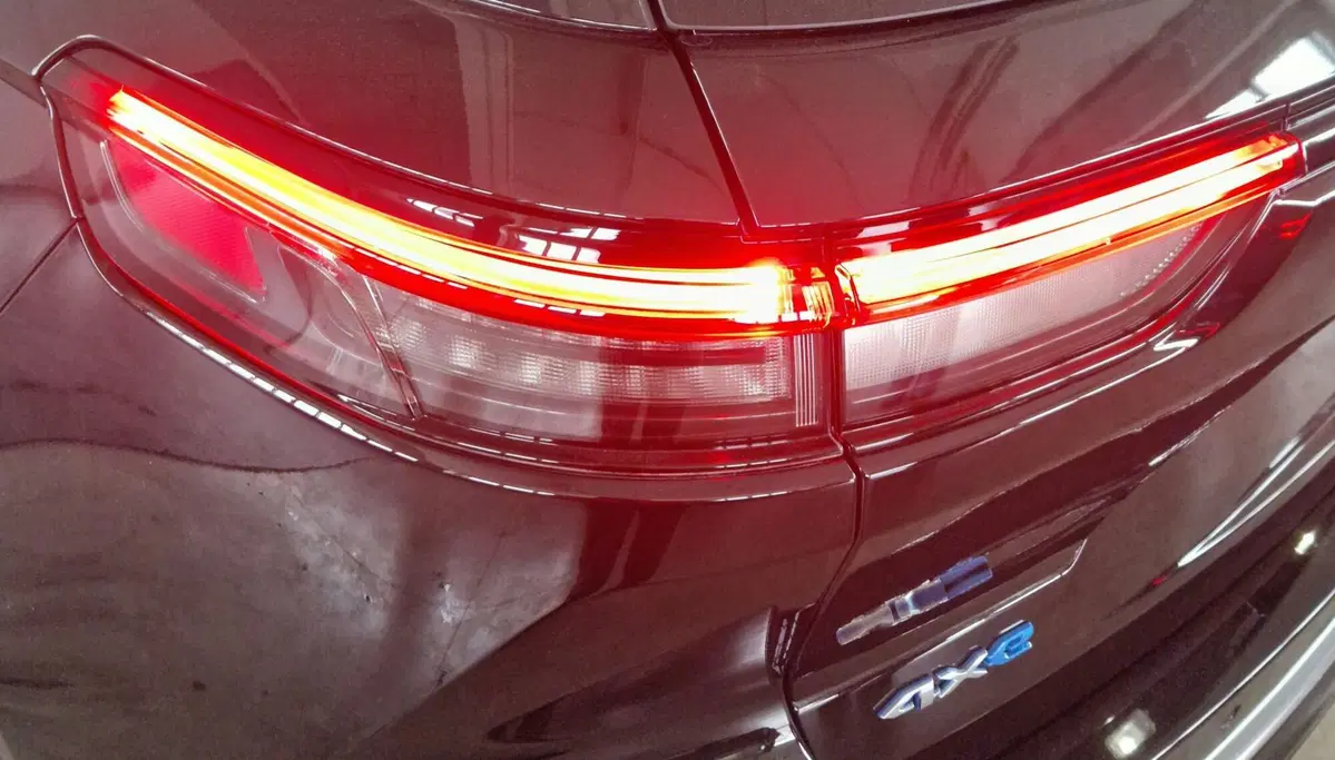 Jeep Grand Cherokee nuova a Terni (18)