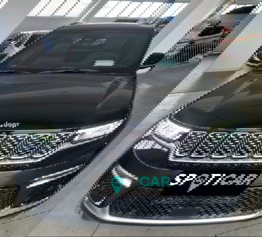 Jeep Grand Cherokee nuova a Terni (2)