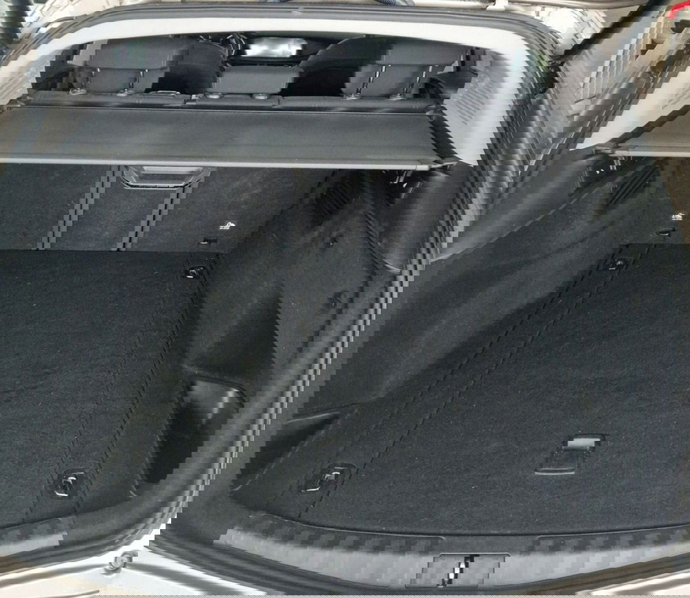 Alfa Romeo Stelvio usata a Terni (10)