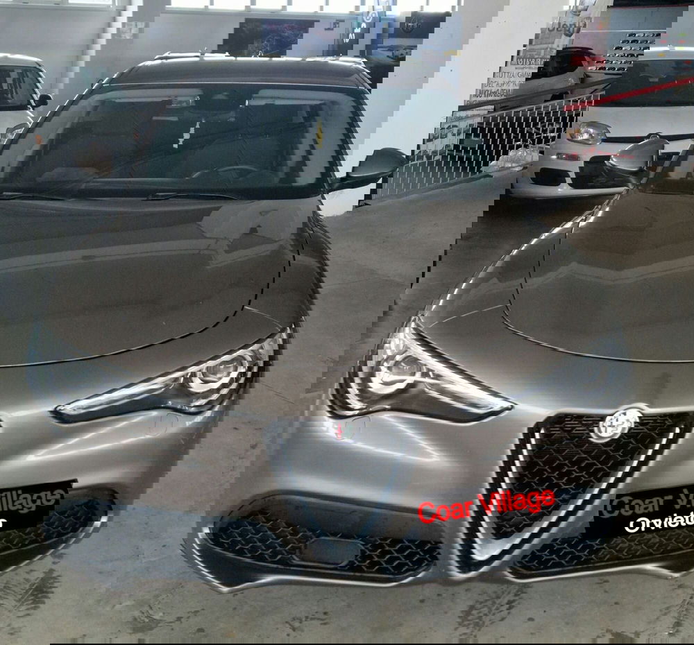 Alfa Romeo Stelvio usata a Terni (2)