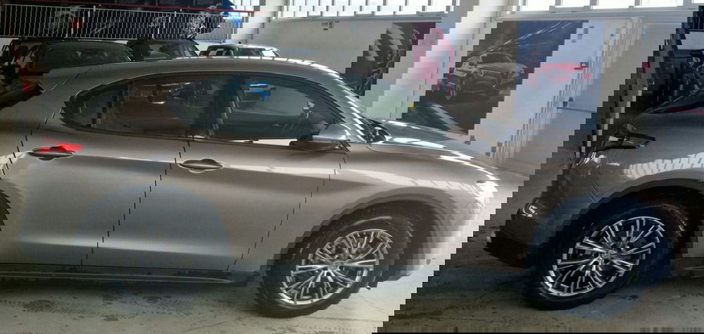 Alfa Romeo Stelvio usata a Terni (6)
