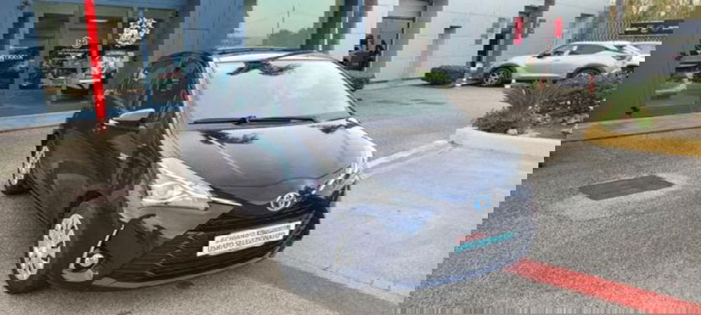 Toyota Yaris usata a Napoli