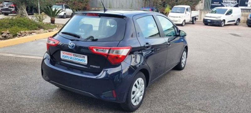 Toyota Yaris usata a Napoli (4)