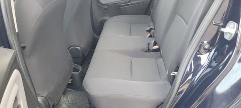 Toyota Yaris usata a Napoli (7)