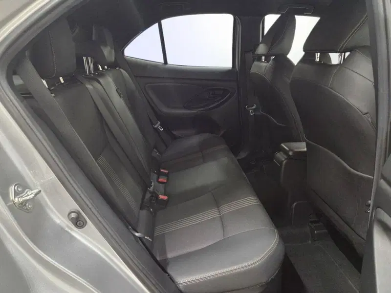 Toyota Yaris Cross usata a Monza e Brianza (11)