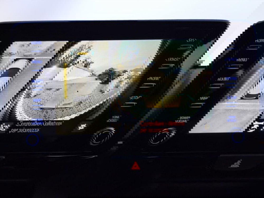 Toyota Yaris Cross usata a Monza e Brianza (14)