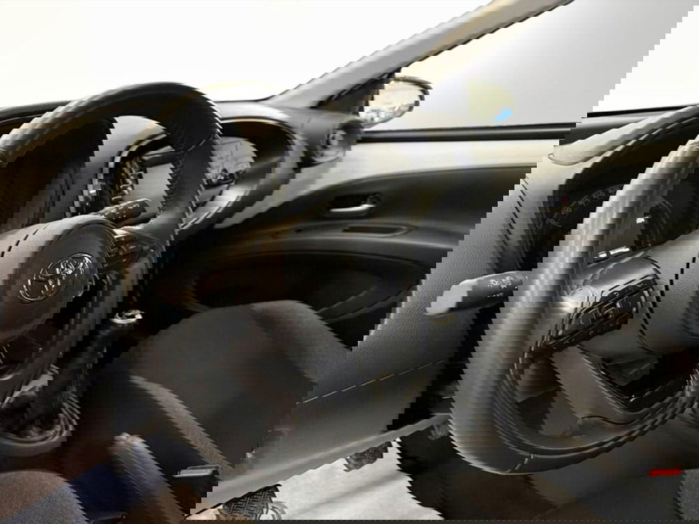 Toyota Aygo X usata a Monza e Brianza (11)