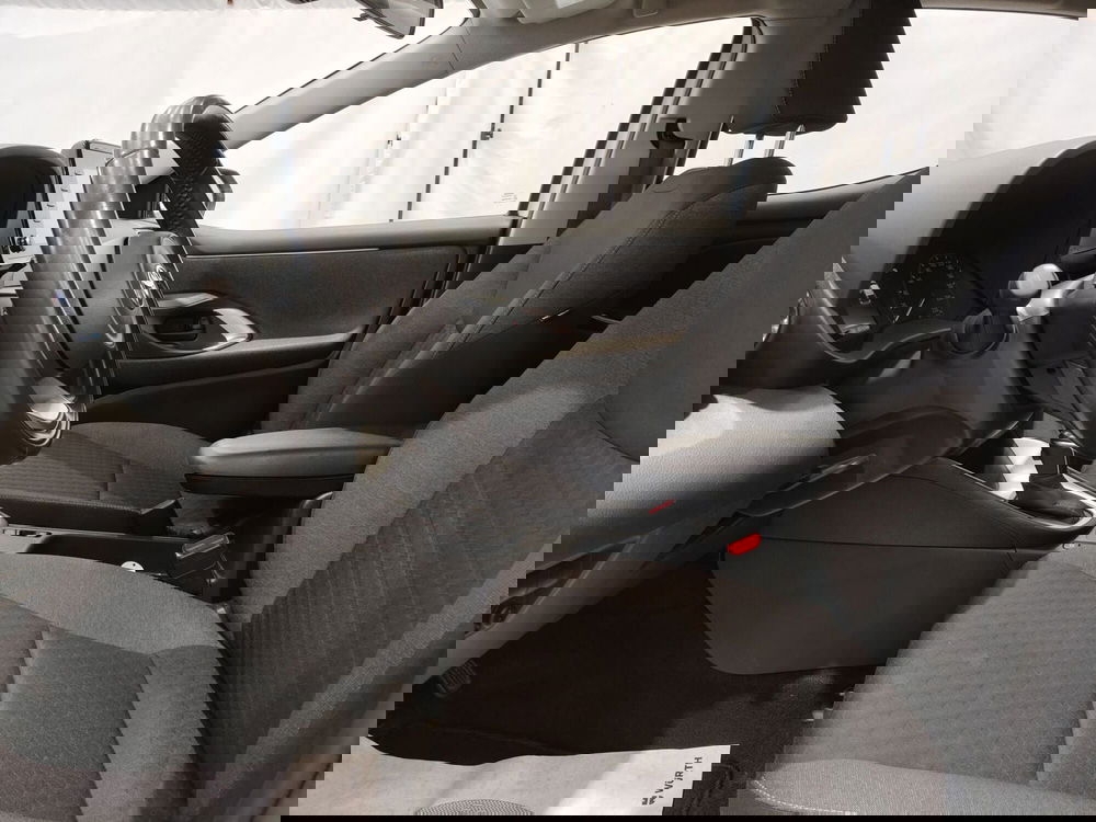 Toyota Yaris usata a Roma (14)