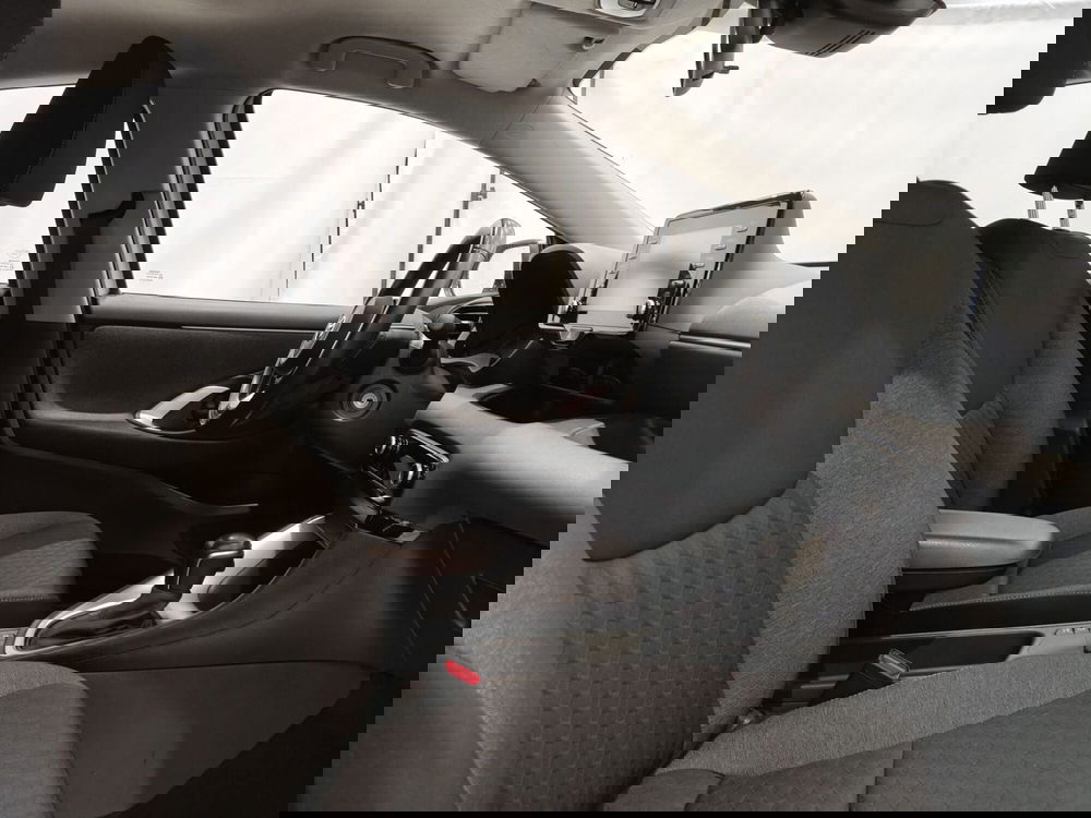 Toyota Yaris usata a Roma (6)