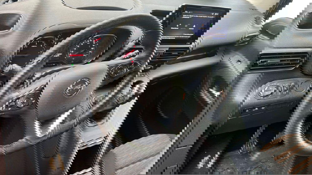 Opel Combo Life usata a Viterbo (9)