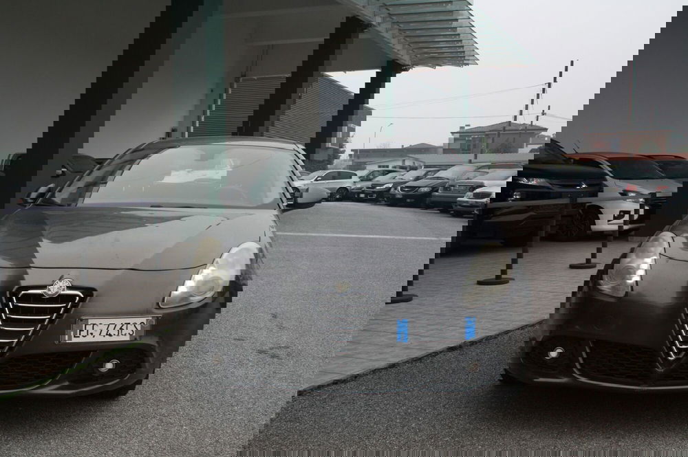 Alfa Romeo Giulietta usata a Pordenone (5)