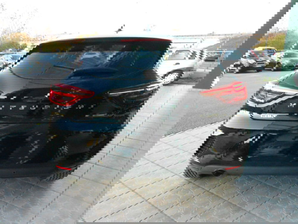 Mitsubishi Colt nuova a Pordenone (4)