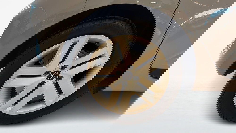 Renault Clio nuova a Catania (16)