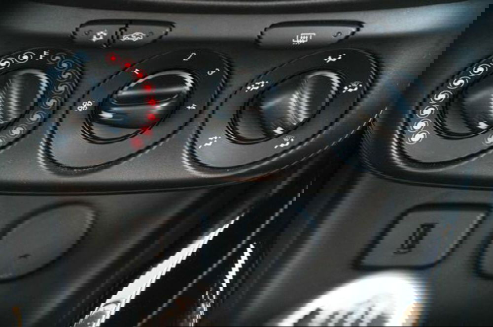 Opel Adam usata a Torino (19)