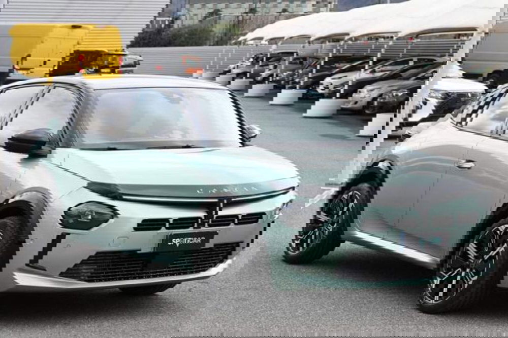 Lancia Ypsilon usata a Torino (3)