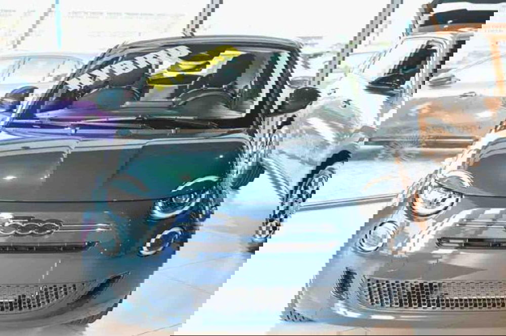 Fiat 500 nuova a Torino (2)