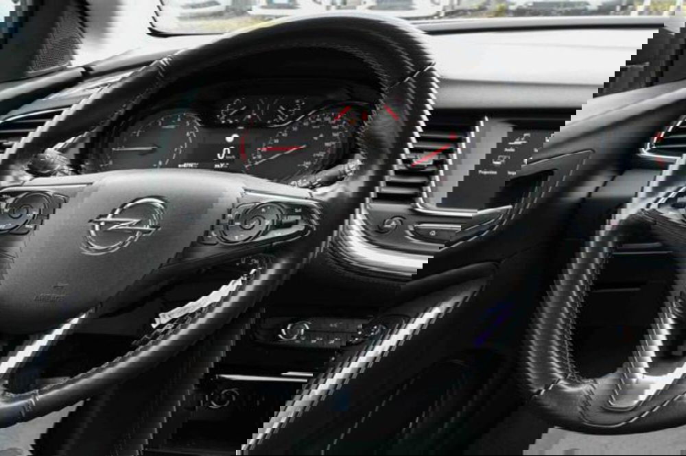 Opel Grandland X usata a Torino (16)