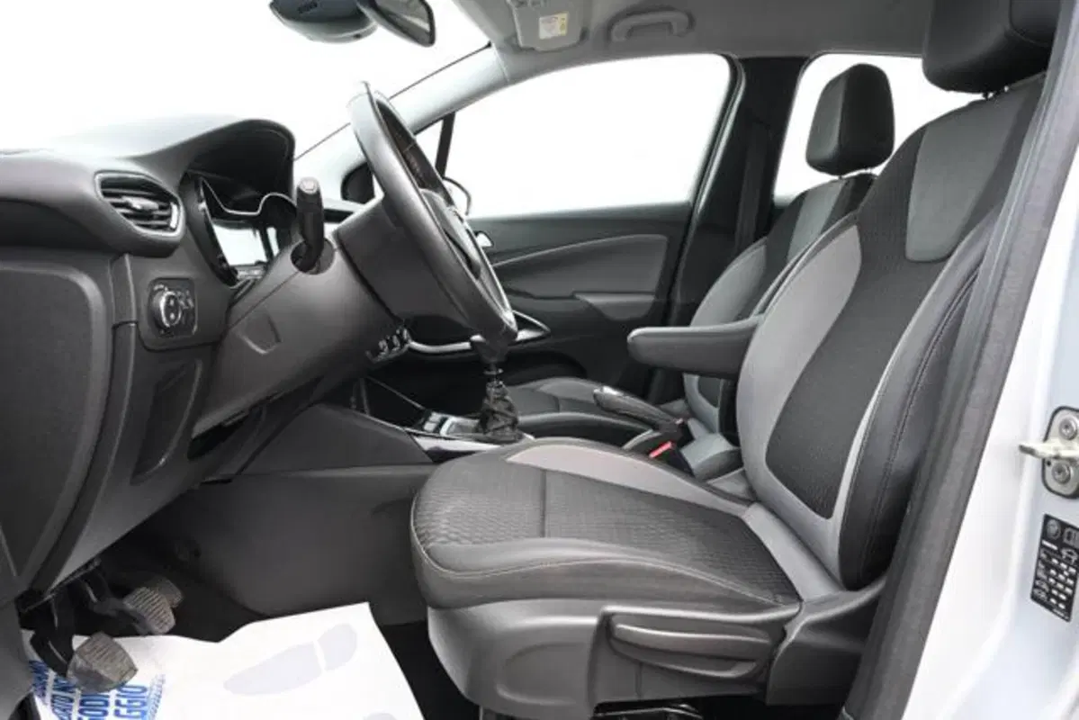 Opel Crossland X usata a Torino (13)