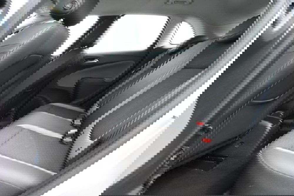 Opel Crossland X usata a Torino (15)