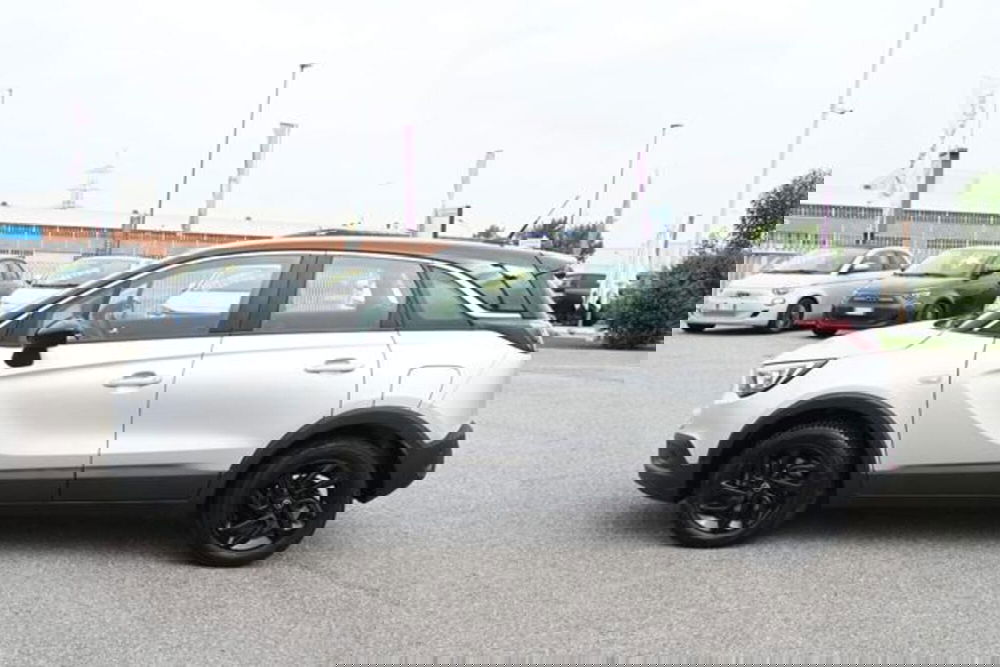 Opel Crossland X usata a Torino (8)