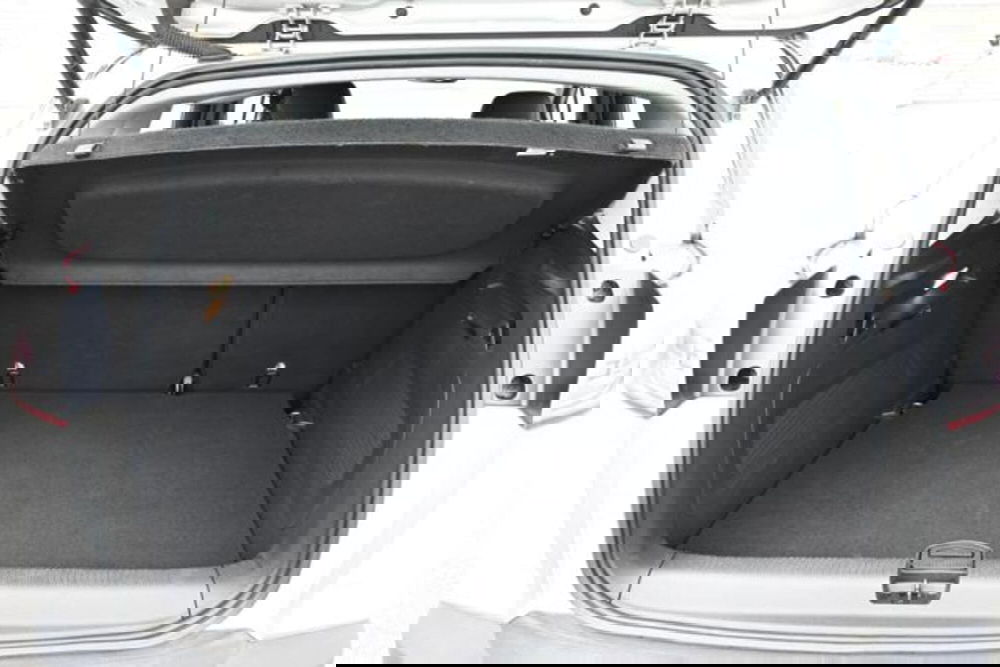 Opel Crossland X usata a Torino (9)