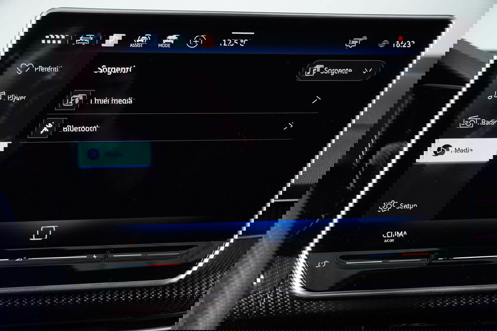 Volkswagen Golf nuova a Perugia (18)