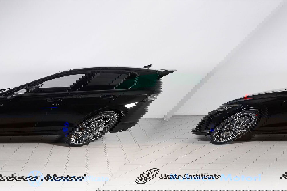 Volkswagen Golf nuova a Perugia (3)