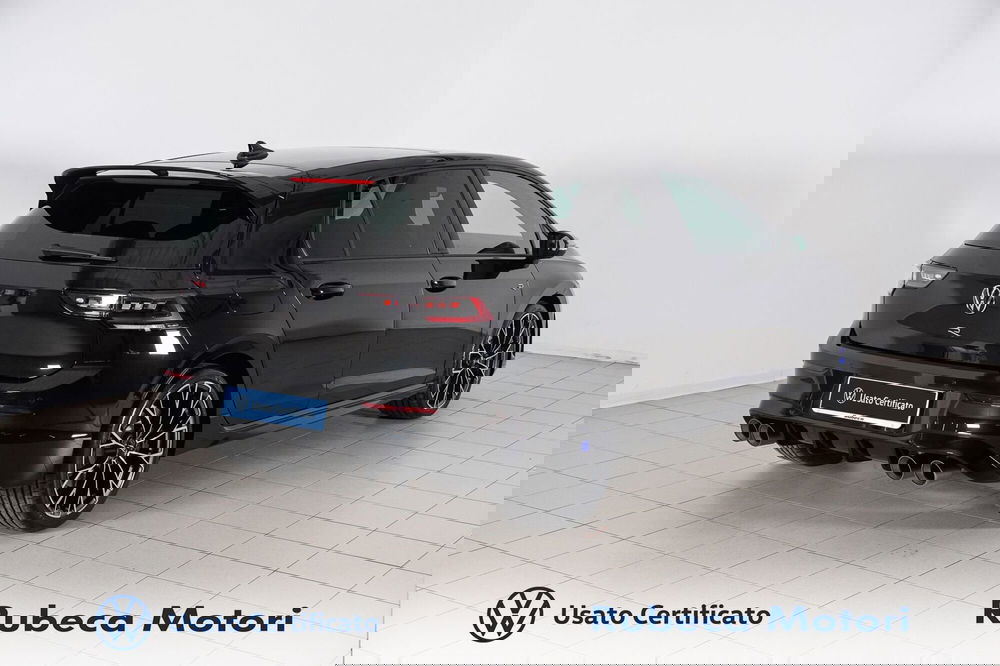 Volkswagen Golf nuova a Perugia (4)